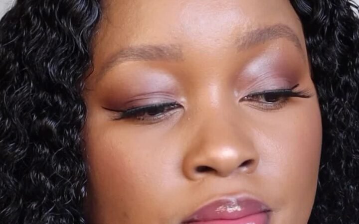 Umuhle SPF50 Skincare Tint Foundation Application