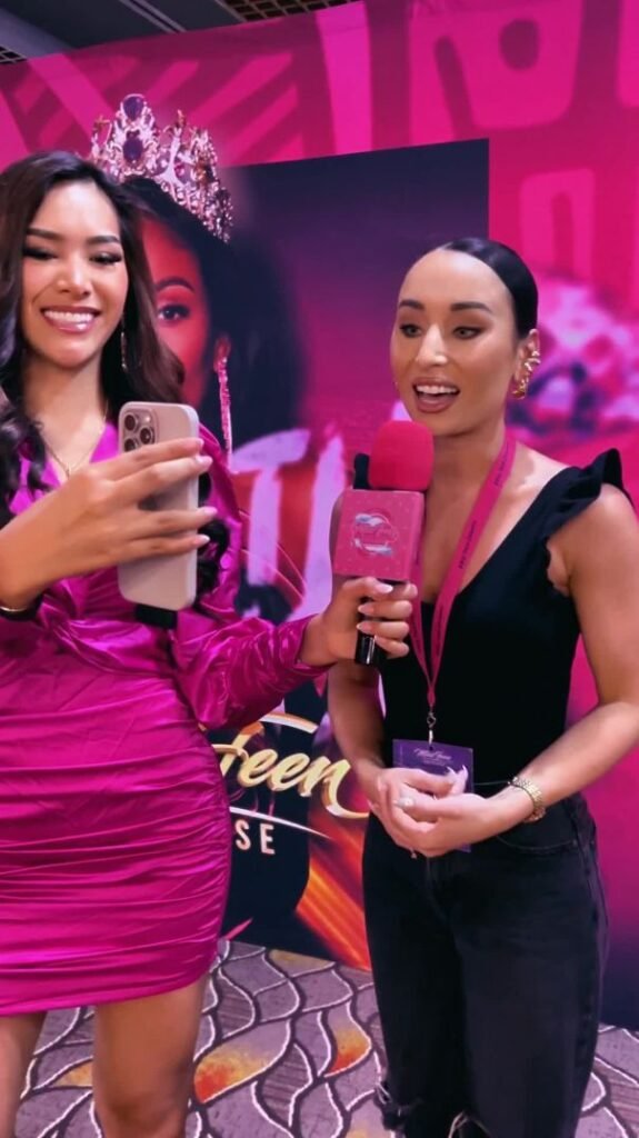 ⁣Makeup by Micayla using Mooiste Meisie products at Miss Teen Universe 🌸 All agents a…