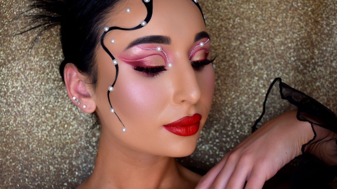 ⁣Let do a Valentines look with Mooiste Meisie